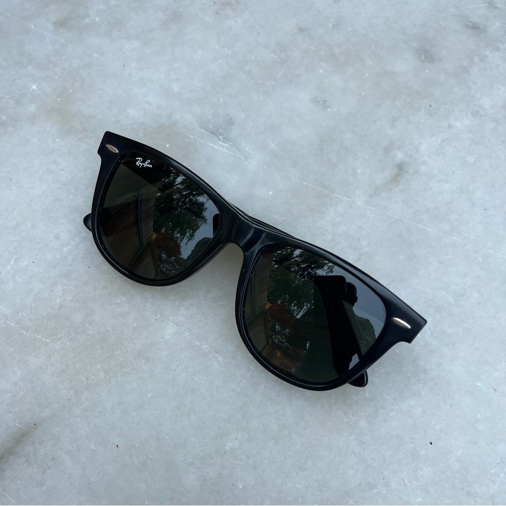 Black Oversized Ray-Ban Wayfarer Sunglasses